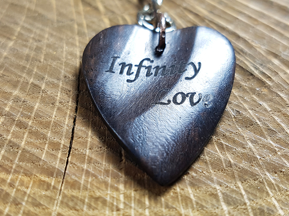 01-mprelok-mayri-pena-infinity-love-engrave_225201