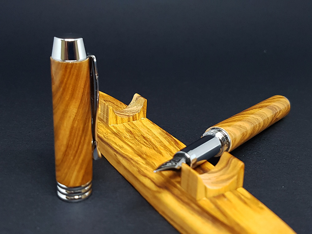 Wooden-Fountain-Pen-gift-for-a-doctor-wooden-pen-engrave-20210123_2124103