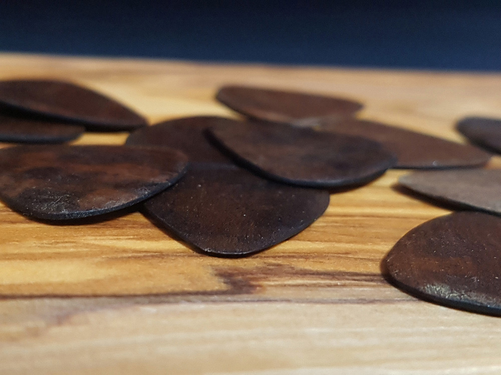 wooden-guitar-pick-luxury-pick-pena-gia-kithara_125511