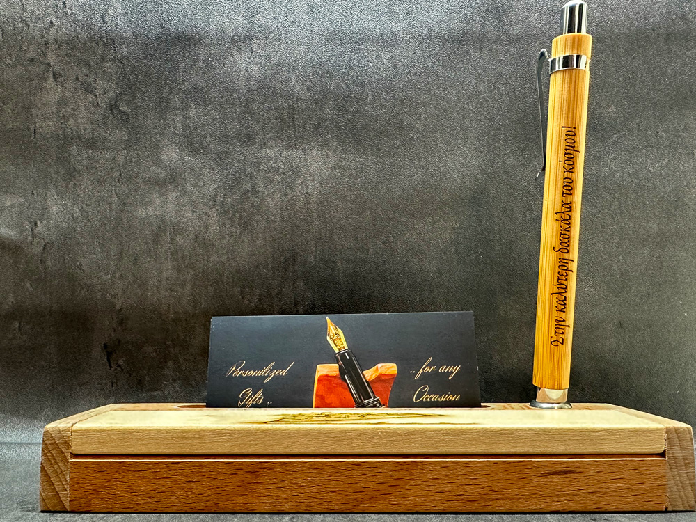 custom-pen-with-wooden-case-personaliezed-gift-picka-a-note_1111