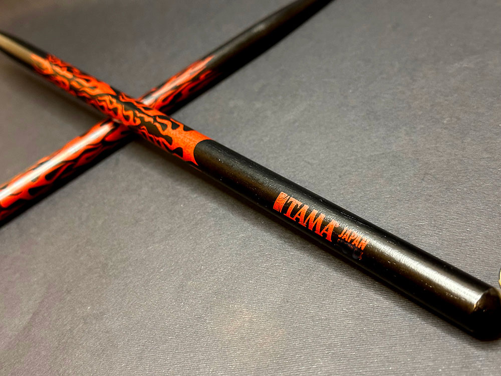 drumstick-gift-for-a-drummer-blackdrumstick-red-flame-_2320