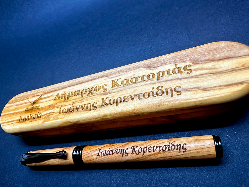 doro-gia-dhmarxo-doro-gia-periferiarxh-engrave-custom-gift-luxury-gift-pick-a-note_3715