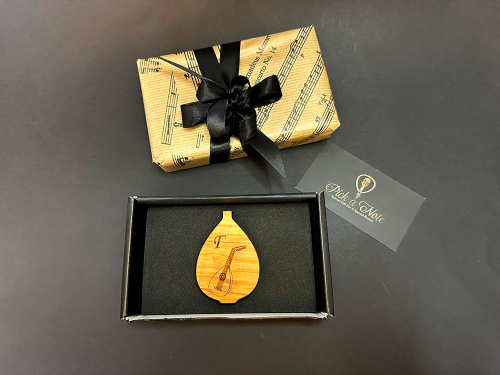 Gift-wrapping-pickanote-0602