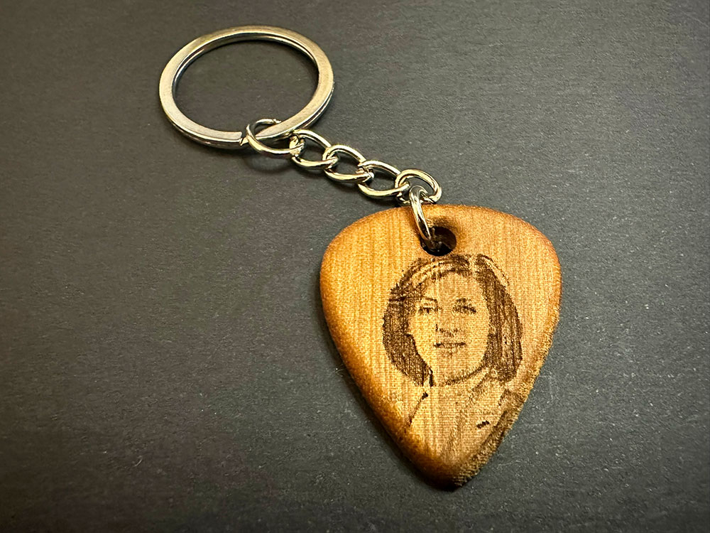 gift-for-teacher-necklace-or-keychain-photo-engrave-pickanote_1105